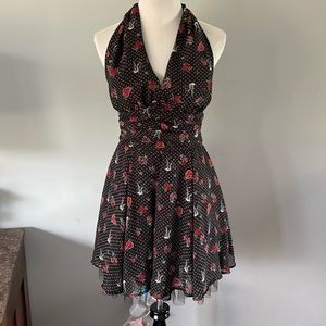 Hell Bunny Black, red & white print halter dress size small